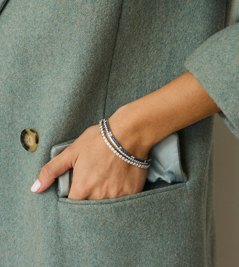 Blue Sapphire and White Diamond Tennis Bracelet - 18K Gold | VS Clarity - Image 7