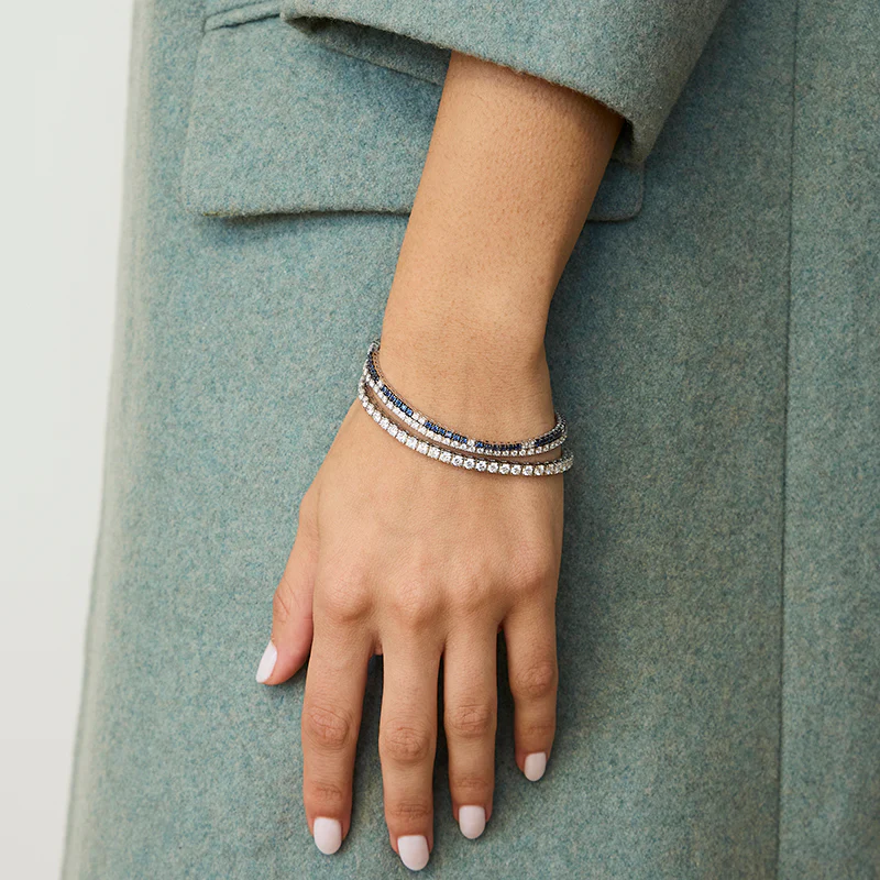 Blue Sapphire and White Diamond Tennis Bracelet - 18K Gold | VS Clarity - Image 6