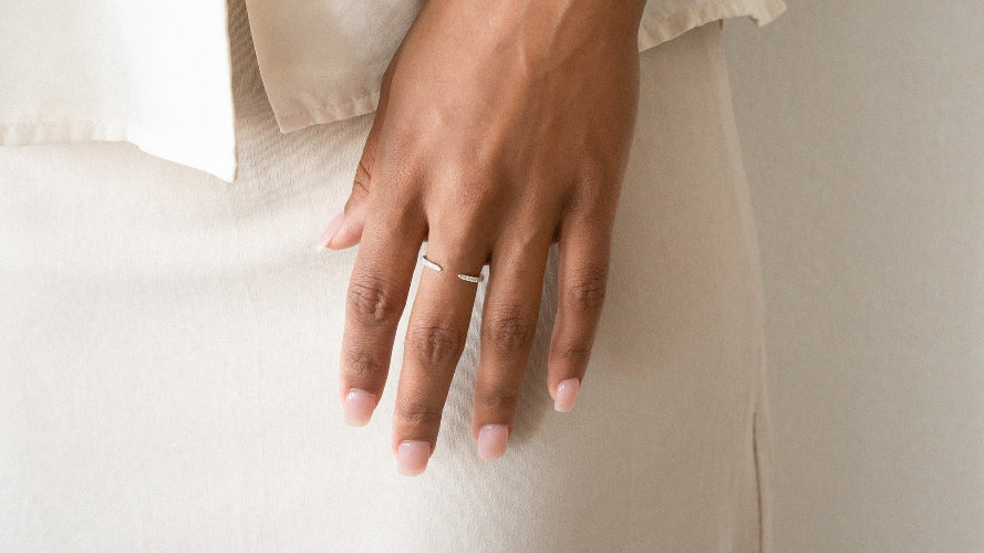 Open Band Diamond Ring - 18K Gold | VS Clarity - Image 6
