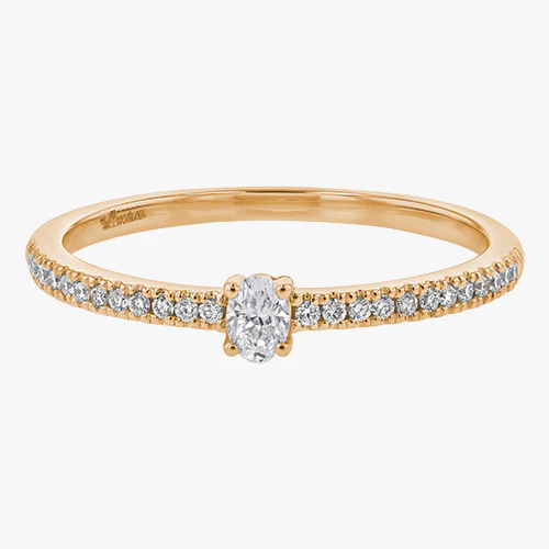 Petite Oval Cut Diamond Ring - 18K Gold | VS Clarity - Image 3