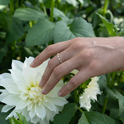 Vintage Inspired Diamond Band -  18K Gold | VS Clarity - Image 7
